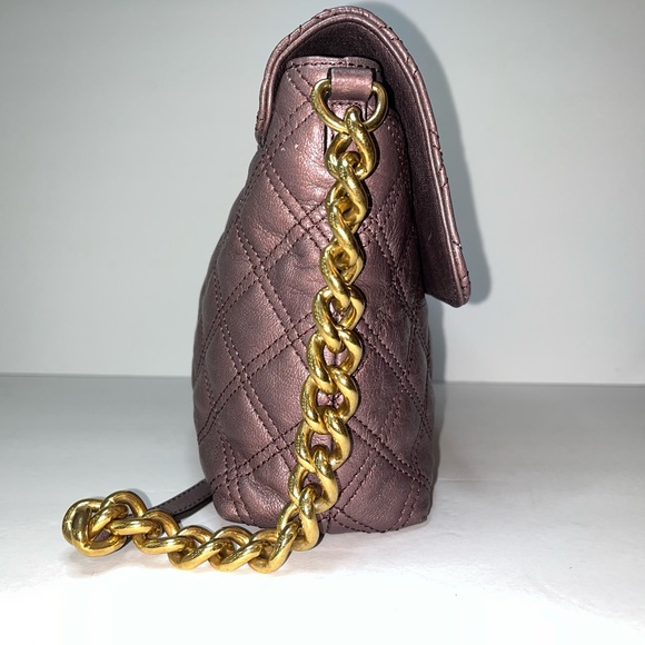 Marc Jacobs Leather Quilted Metallic Purple Shoulder Bag - Picture 5 of 9